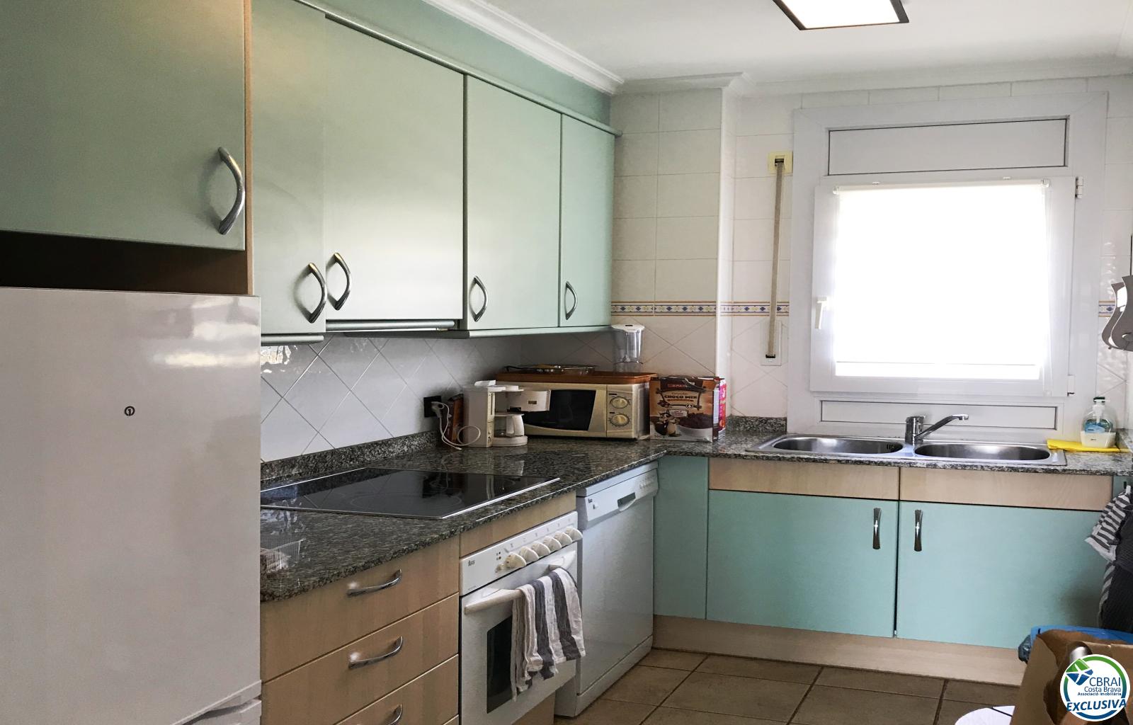 3 bedroom apartment with pool and private parking in Santa Margarita Roses - Santa Margarida - Ref. CBR6612 - photo 10