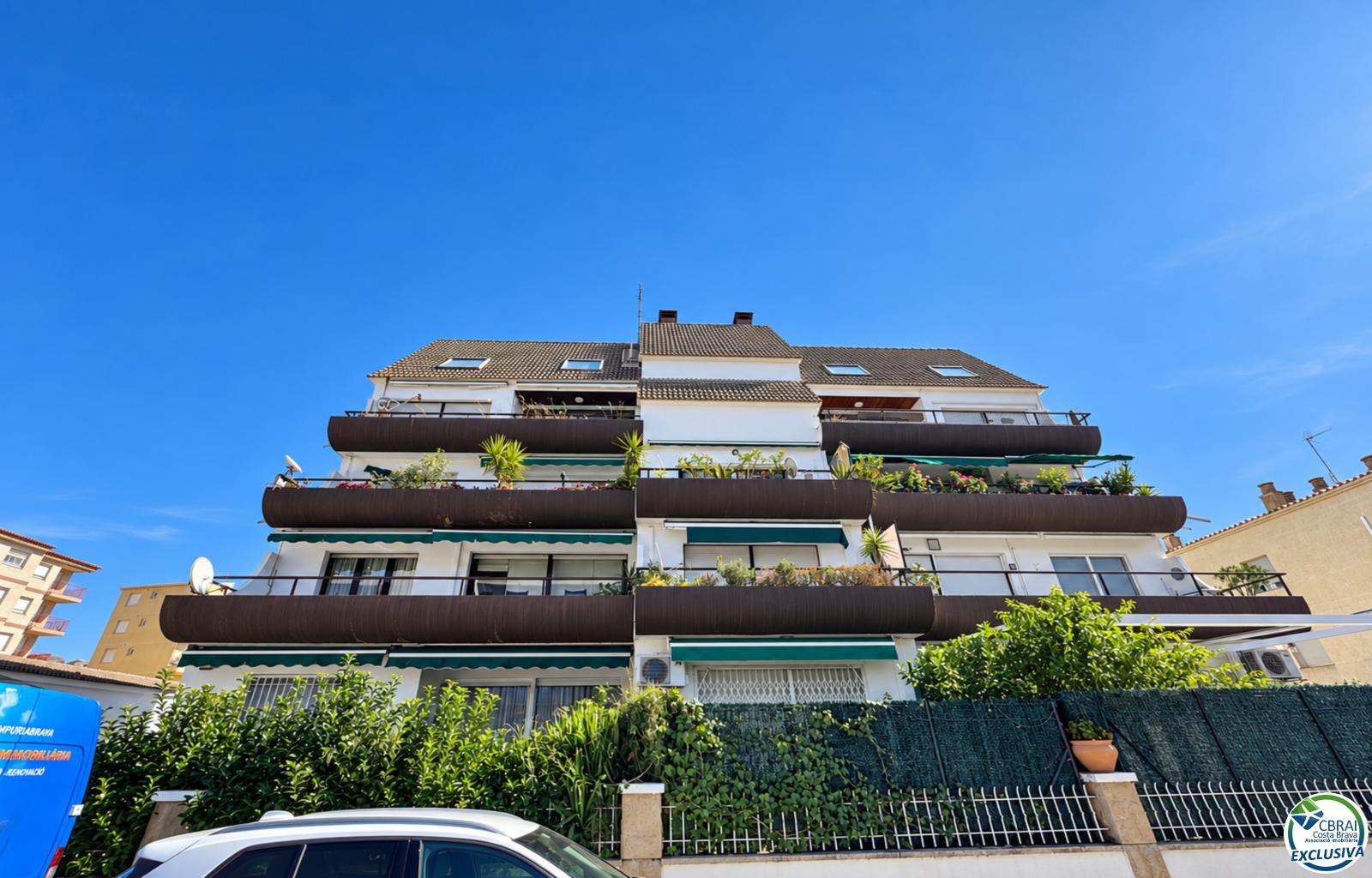 Spacious studio with terrace and tourist licence 80 metres from Santa Margarita beach - Roses - Santa Margarida - Ref. CBR6675 - photo 4
